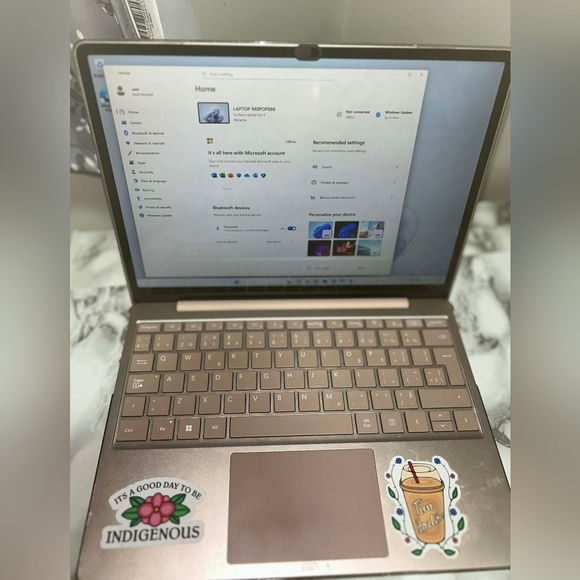 Pink Microsoft Surface Laptop - Picture 5 of 7